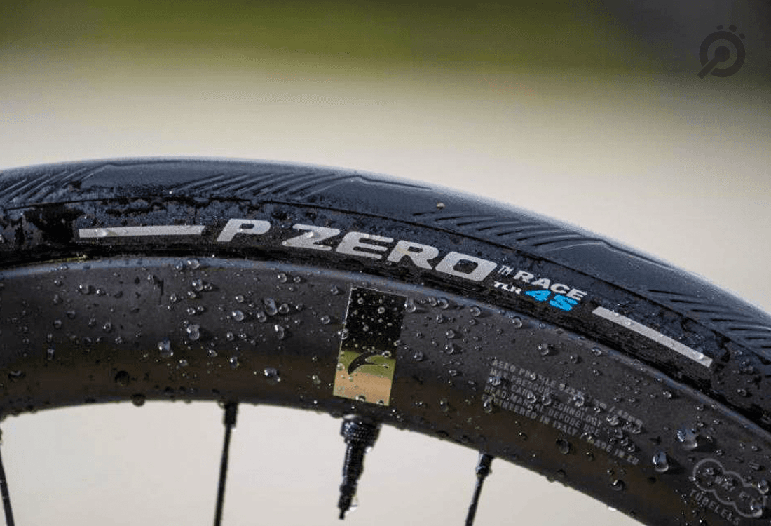 Велосипедная покрышка Pirelli P Zero Race 4S 700x28c